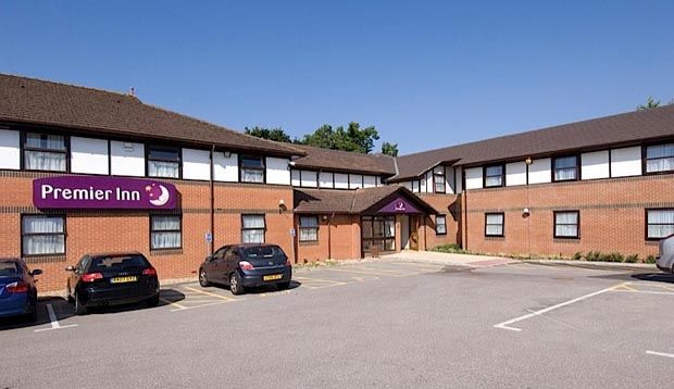 Premier Inn Southampton North Chilworth  Екстериор снимка